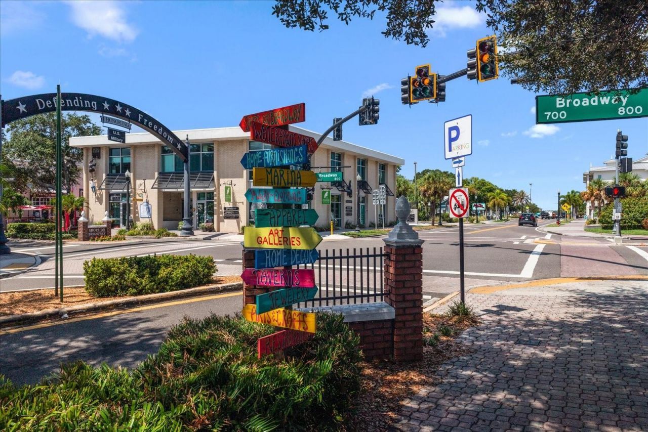 1101 Victoria Drive, Unit 7, Dunedin, FL 34698 Photo