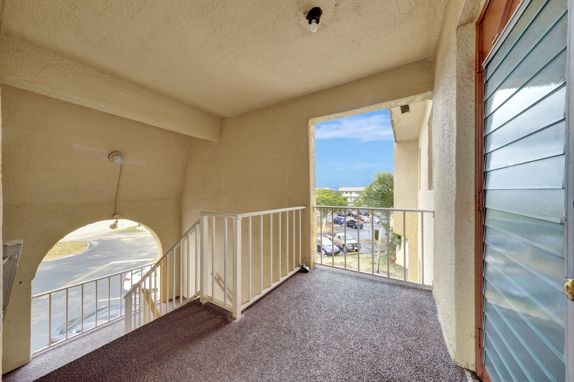 8435 Sunrise Lakes Boulevard, Unit 301, Sunrise, FL 33322 Photo