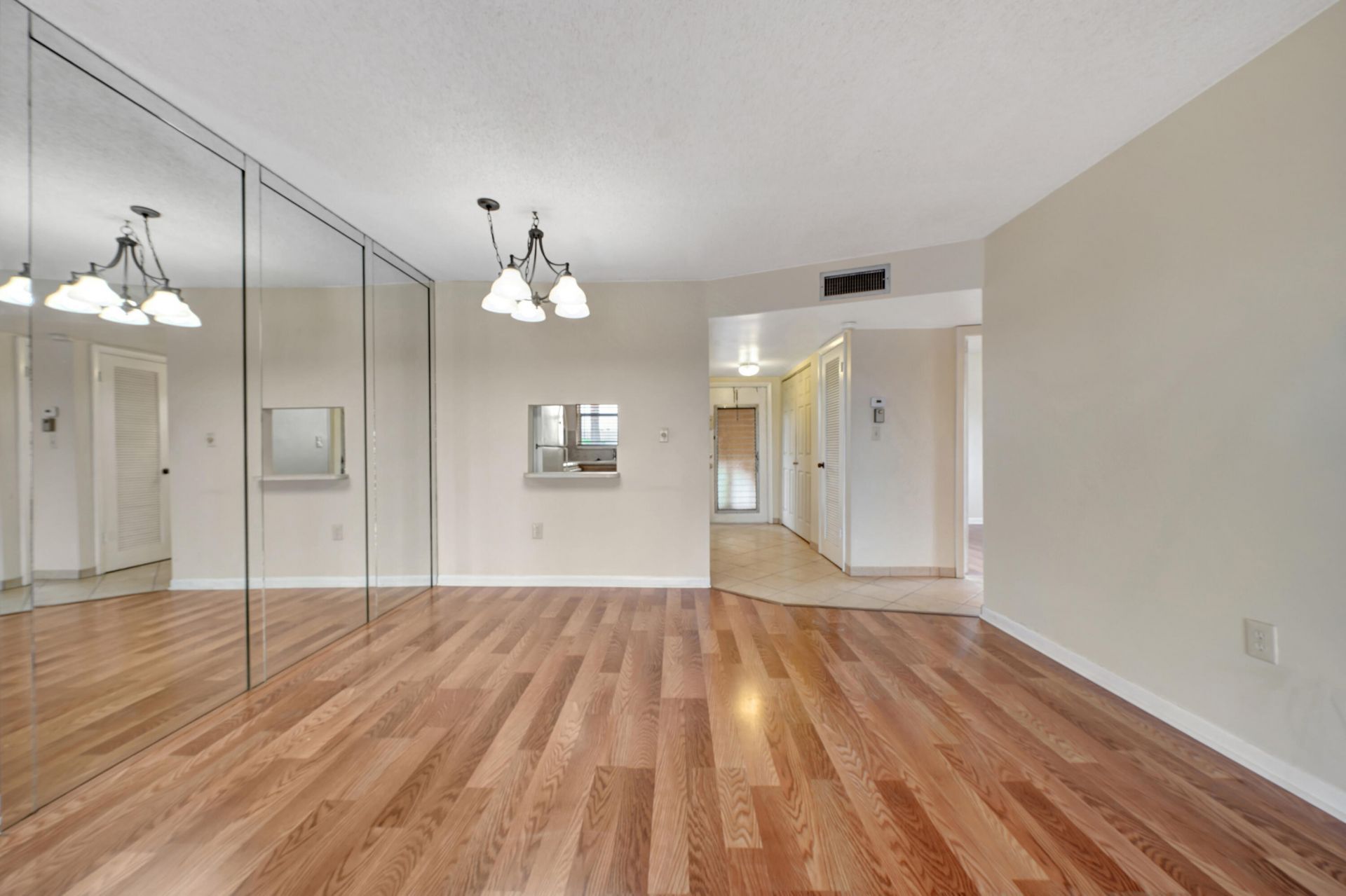 8435 Sunrise Lakes Boulevard, Unit 301, Sunrise, FL 33322 Photo