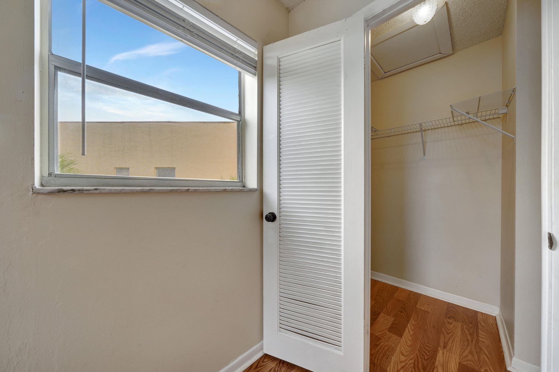 8435 Sunrise Lakes Boulevard, Unit 301, Sunrise, FL 33322 Photo
