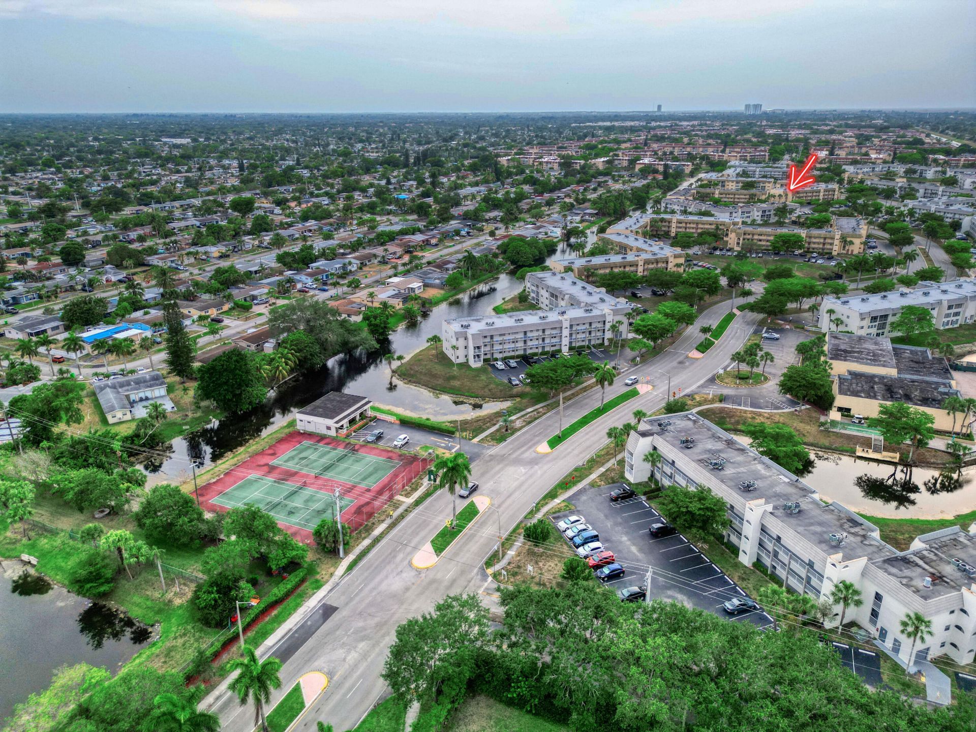 8435 Sunrise Lakes Boulevard, Unit 301, Sunrise, FL 33322 Photo