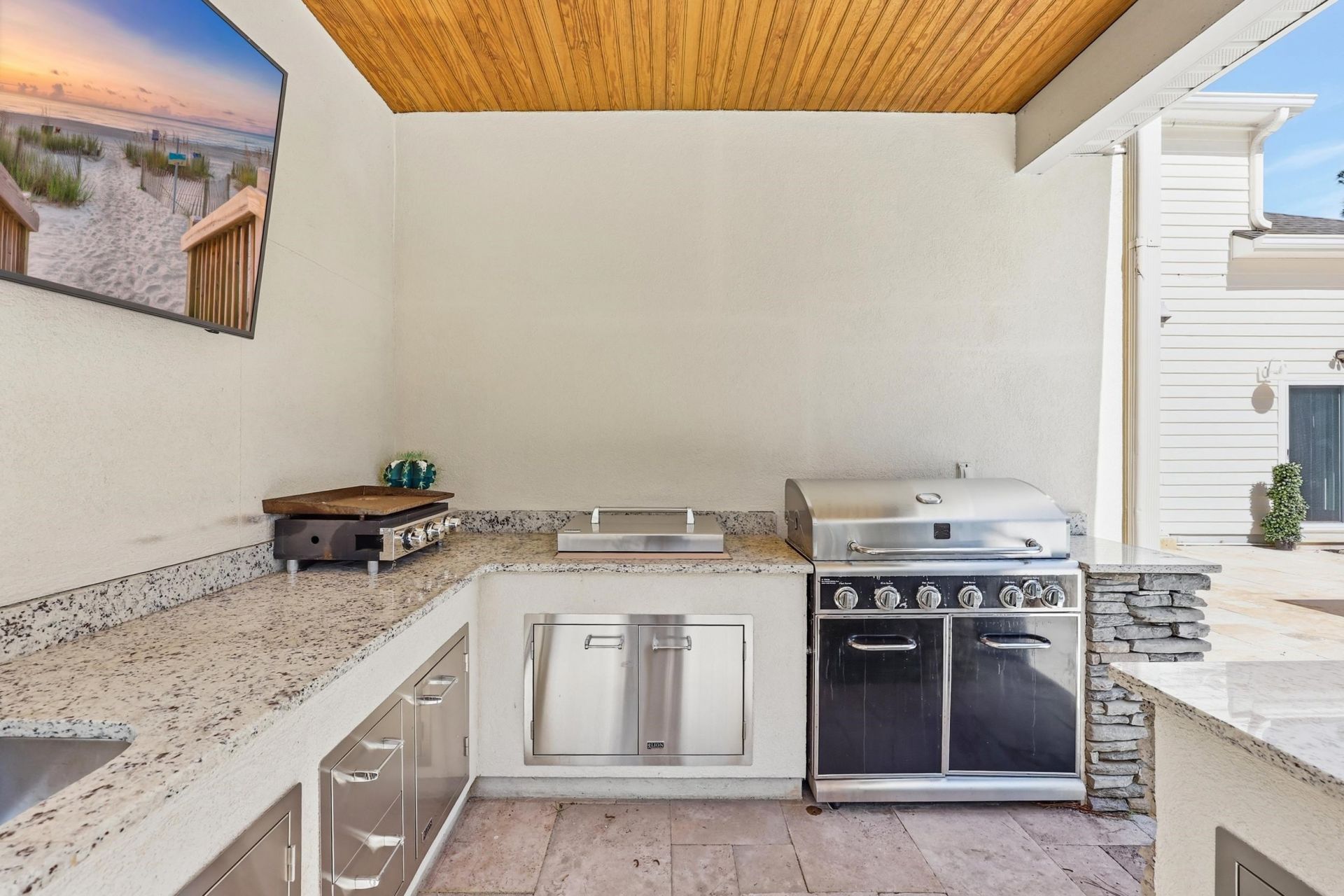 3815 Rice Hope Ct. Photo 9