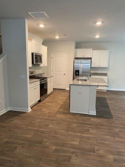 121 Blossom Wood Lane Photo 4