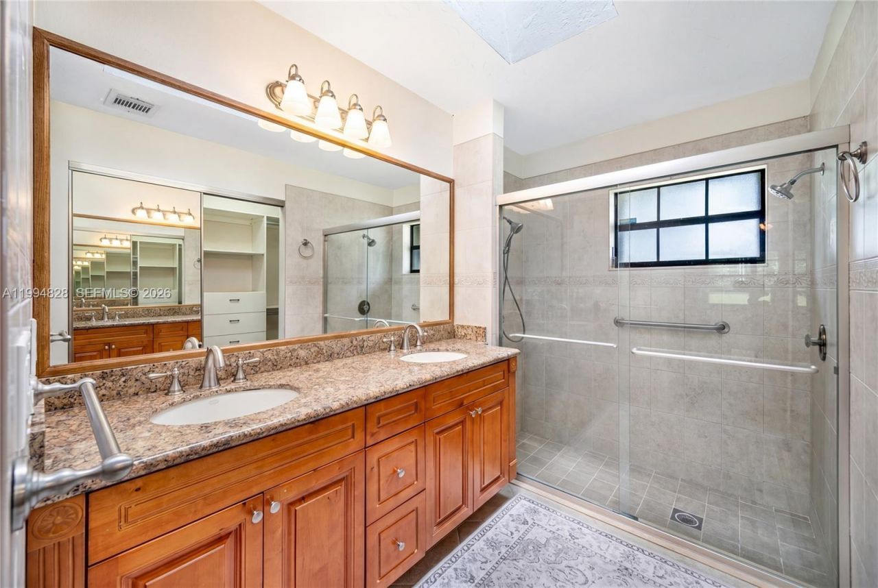 1110 Cedar Creek Way , Davie, FL 33325 Photo