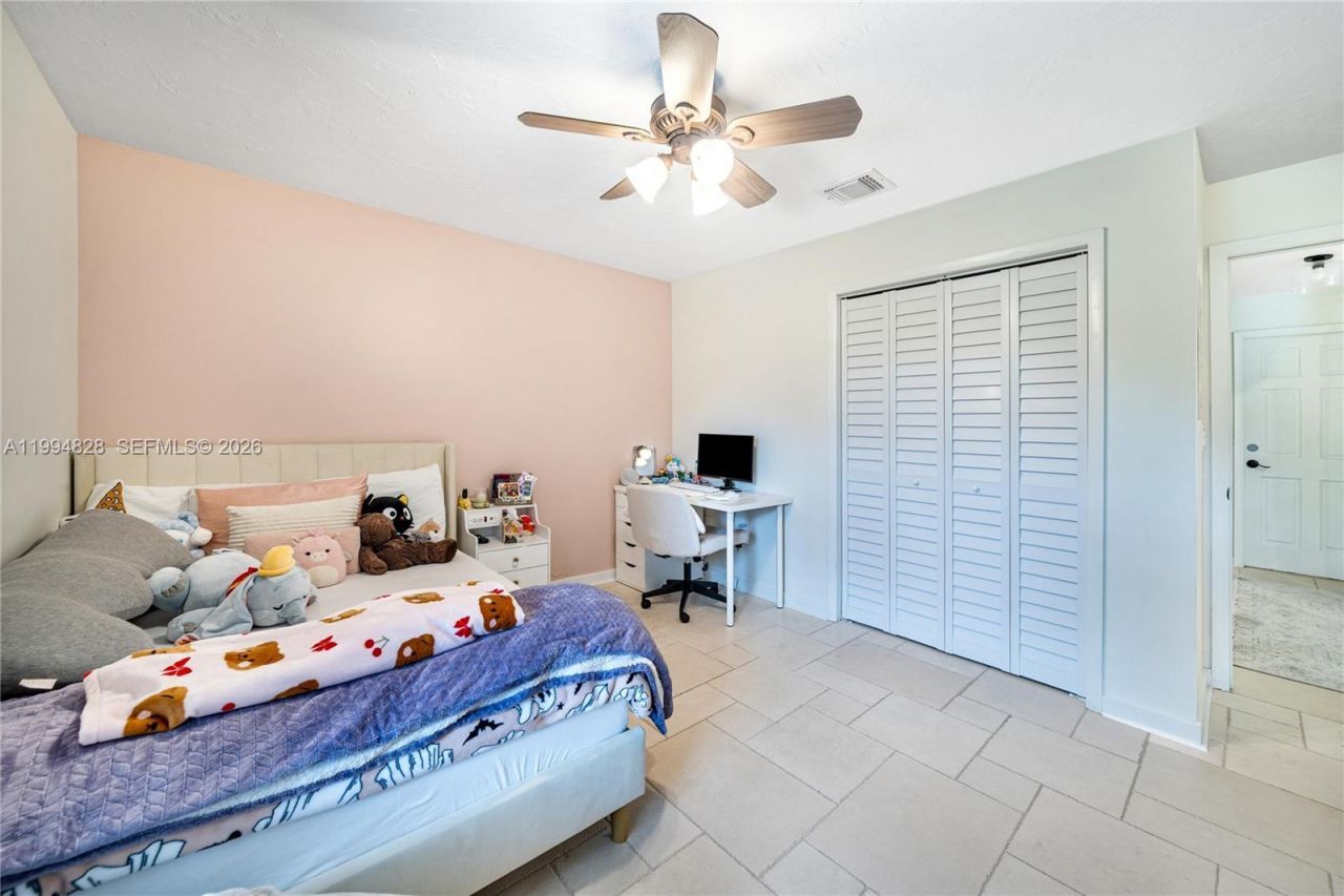 1110 Cedar Creek Way , Davie, FL 33325 Photo