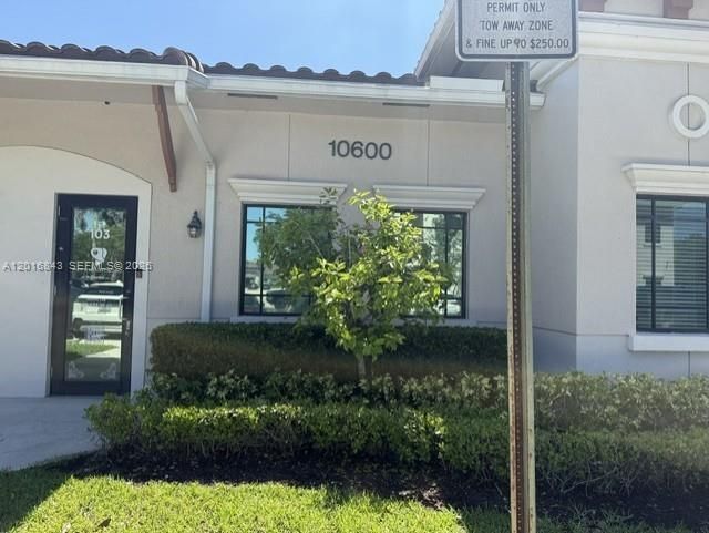 10600 Griffin Rd, Unit A-105, Cooper City, FL 33328 Photo