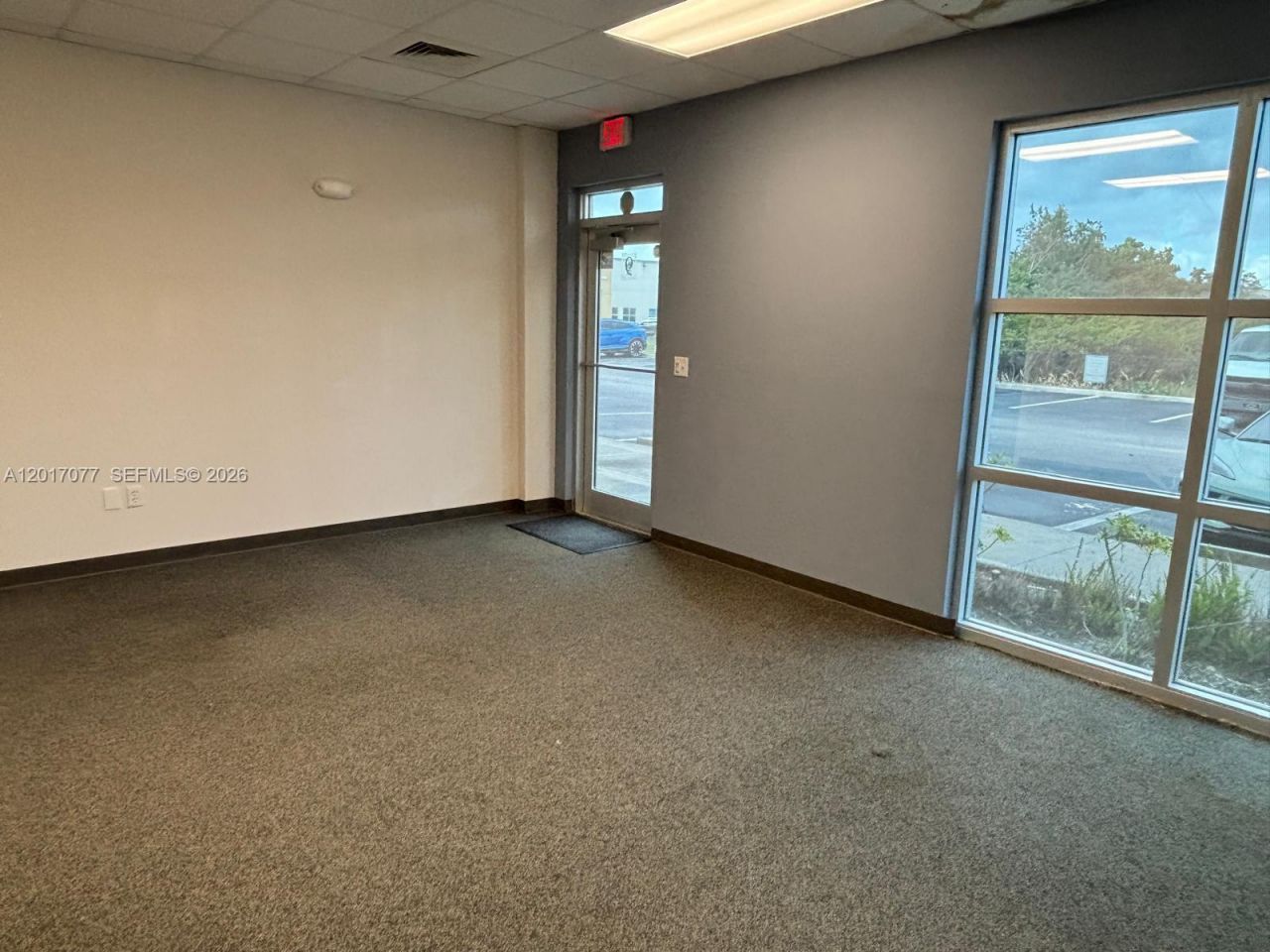 10380 W State Road 84 , Davie, FL 33324 Photo