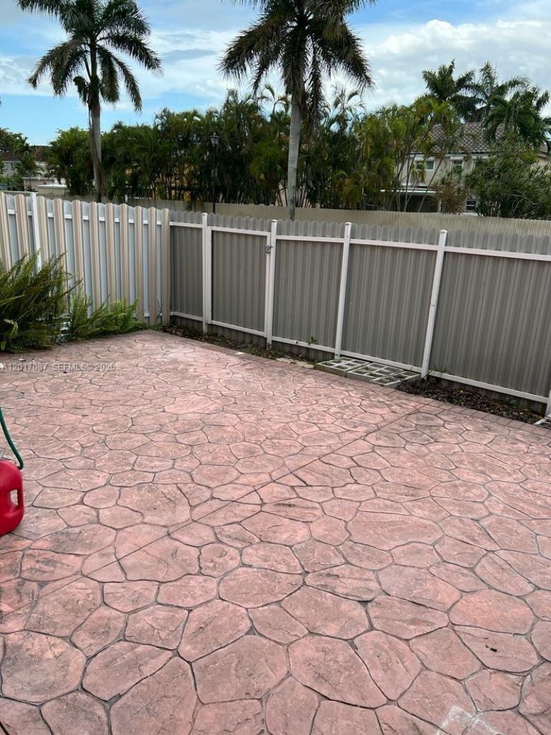 12442 NW 7th Ln, Unit 12442, Miami, FL 33182 Photo