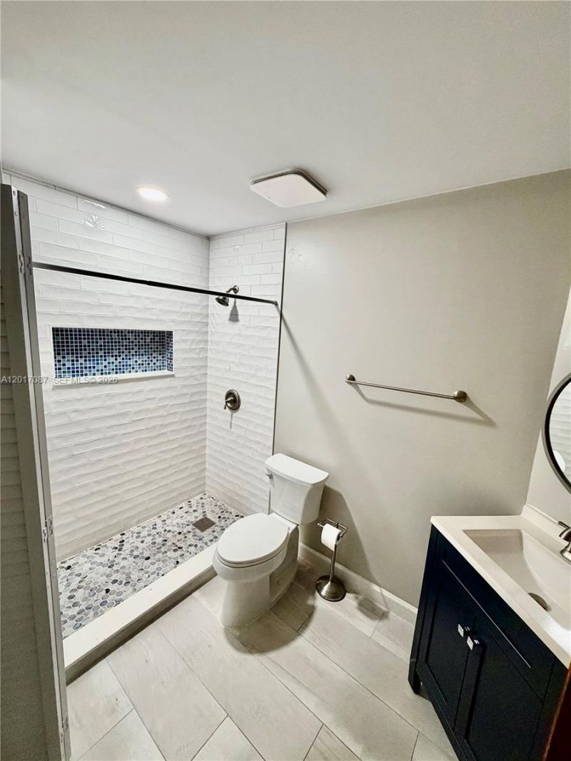 12442 NW 7th Ln, Unit 12442, Miami, FL 33182 Photo