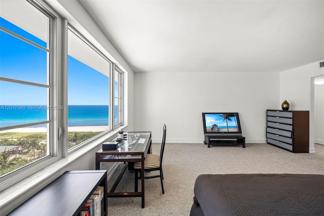 5255 Collins Ave, Unit 9F, Miami Beach, FL 33140 Photo