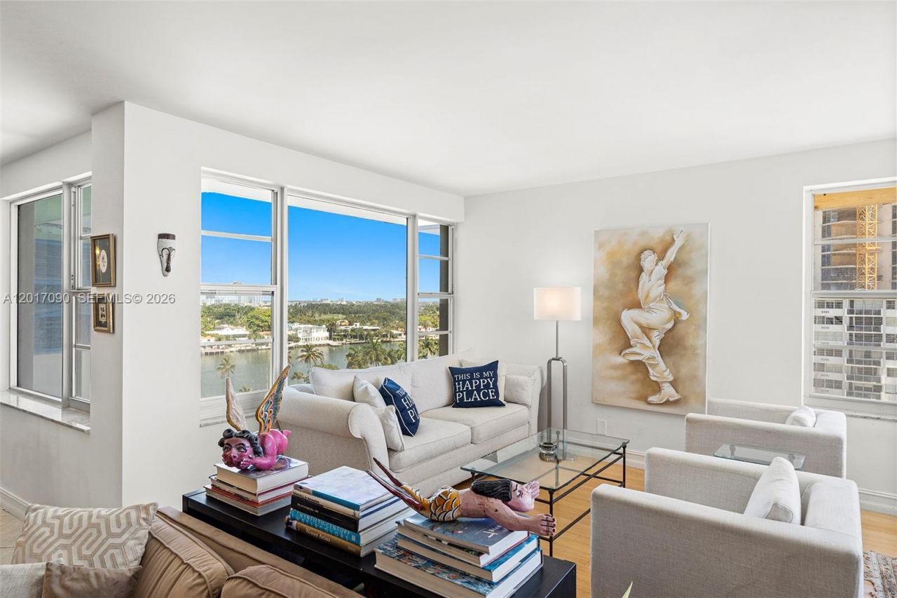 5255 Collins Ave, Unit 9F, Miami Beach, FL 33140 Photo