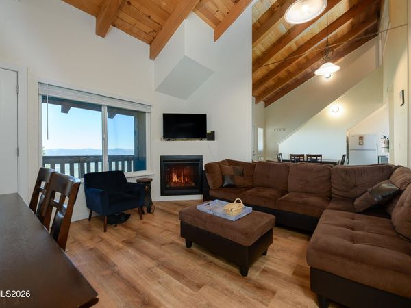 261 Quaking Aspen Lane, Unit # 6, Stateline, NV 89449