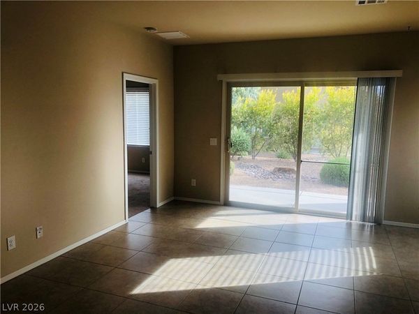 5827 Corbin Avenue , Las Vegas, NV 89122