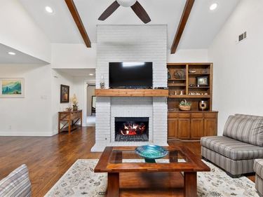 8350 Southmeadow Circle, Dallas, TX 75231