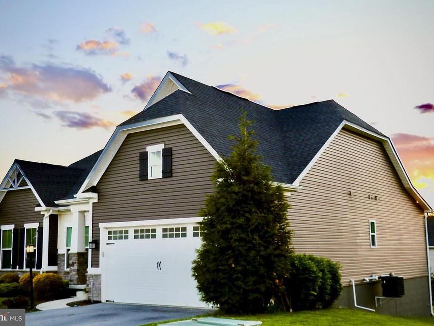 3906 Seabiscuit Way, Harrisburg, PA 17112 Main Photo