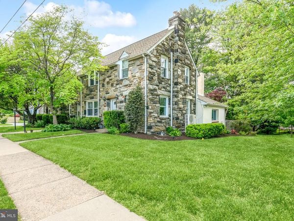 212 E WOODLAND AVENUE, SPRINGFIELD, PA 19064