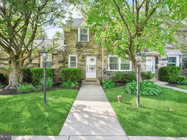 212 E WOODLAND AVENUE, SPRINGFIELD, PA 19064