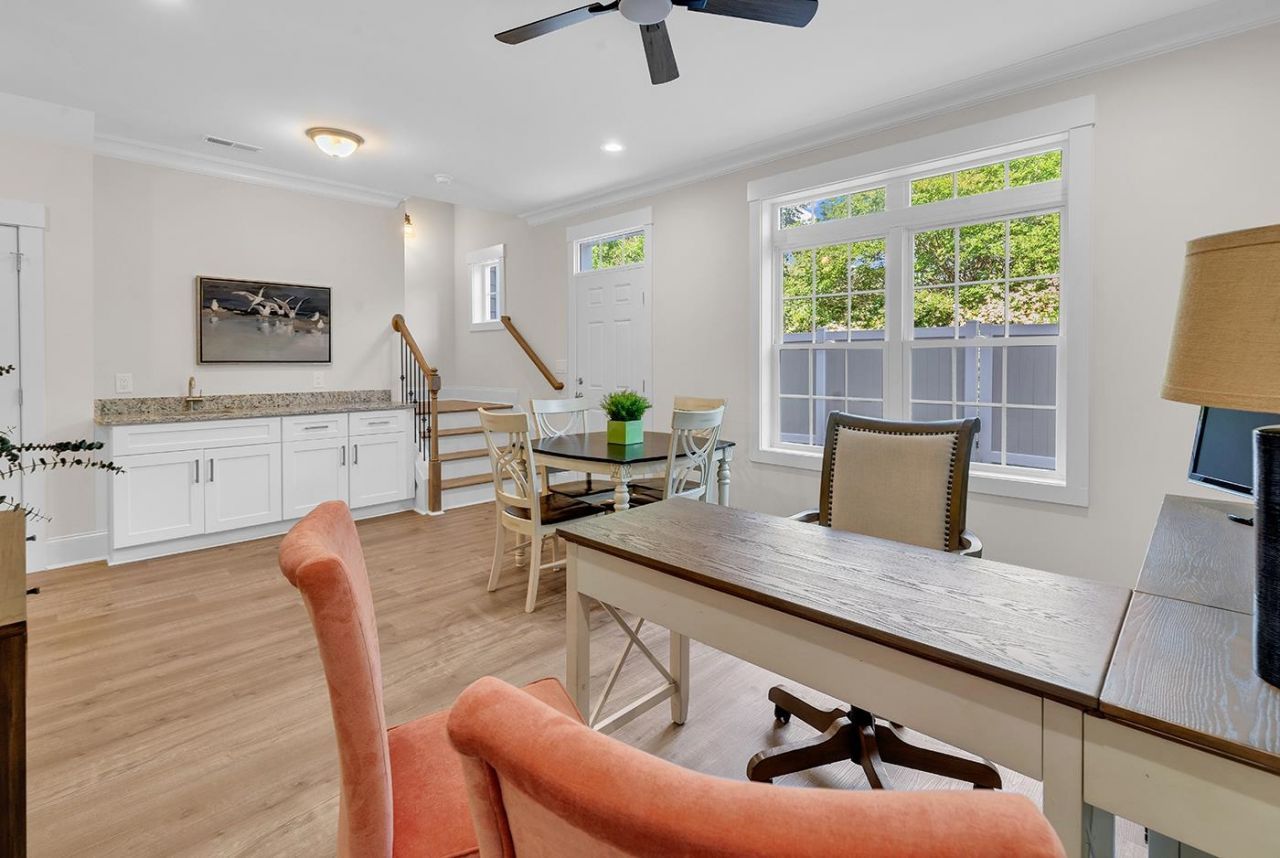 11 Mollusk Ct. Photo 8