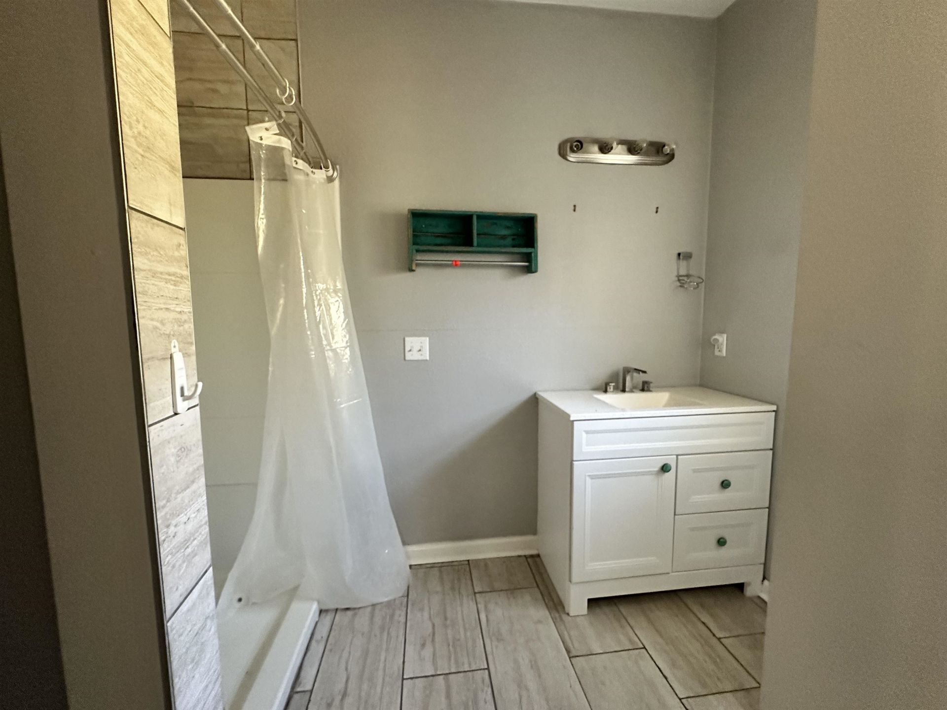 1105 Gray Avenue , Carrabelle, FL 32322 Photo
