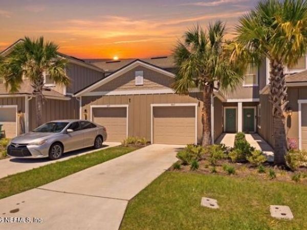 9317 KISKADEE Court, Jacksonville, FL 32256