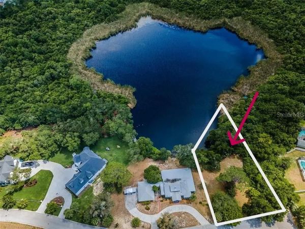 1105 ASHLAND , TARPON SPRINGS, FL 34689