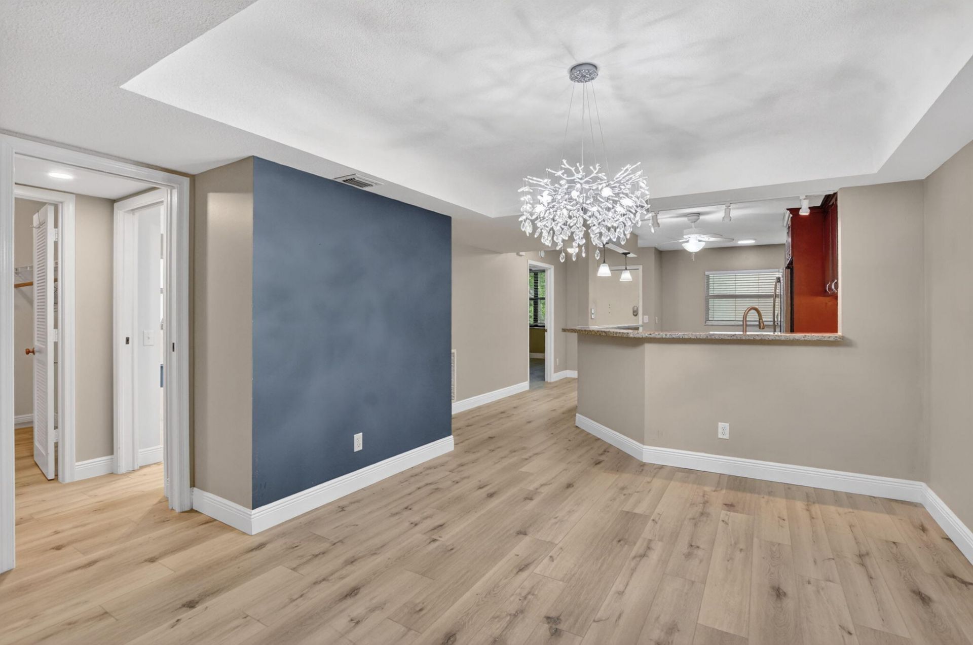 23305 N Barwood Ln Lane N, Unit 209, Boca Raton, FL 33428 Photo