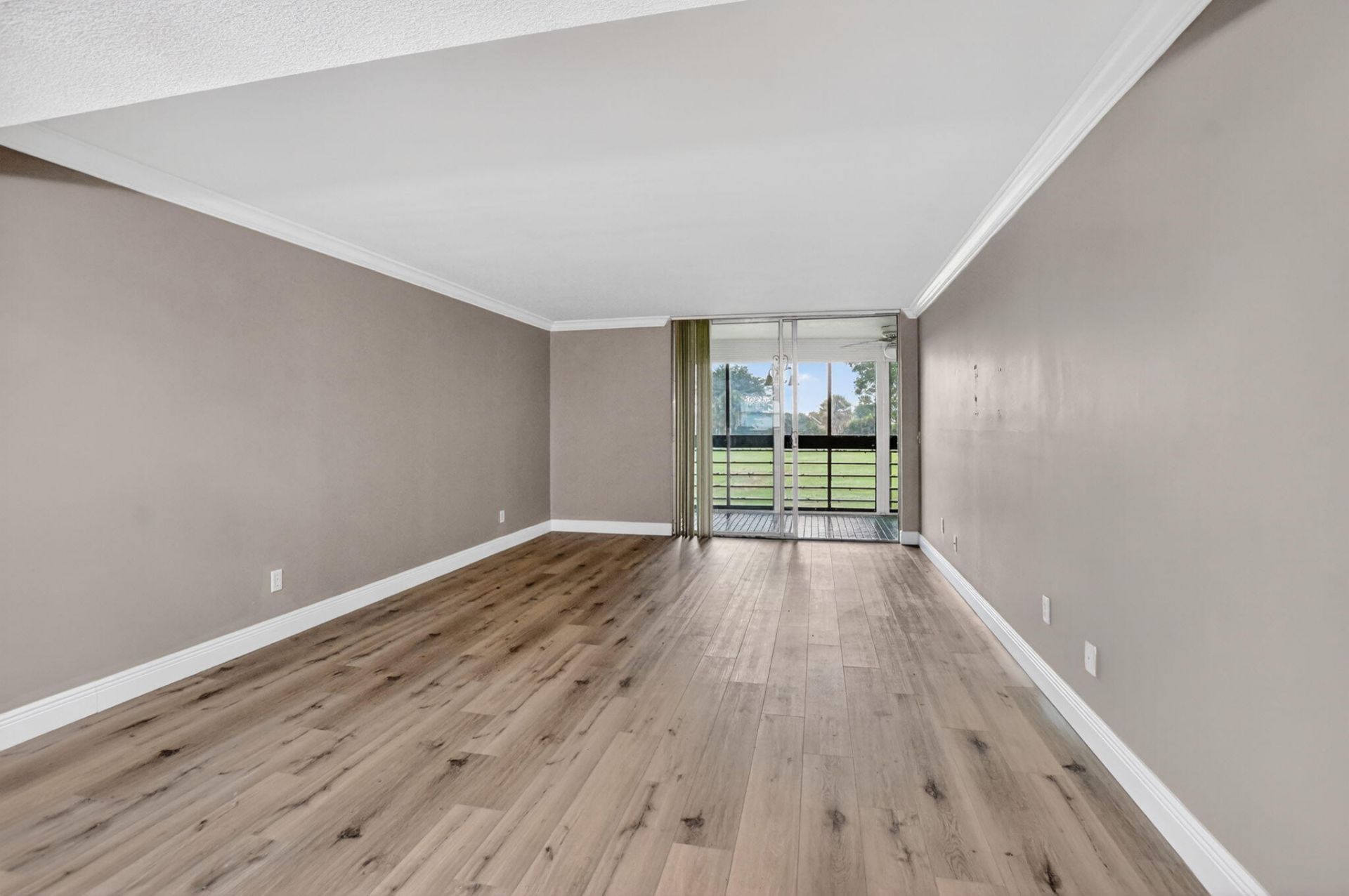 23305 N Barwood Ln Lane N, Unit 209, Boca Raton, FL 33428 Photo