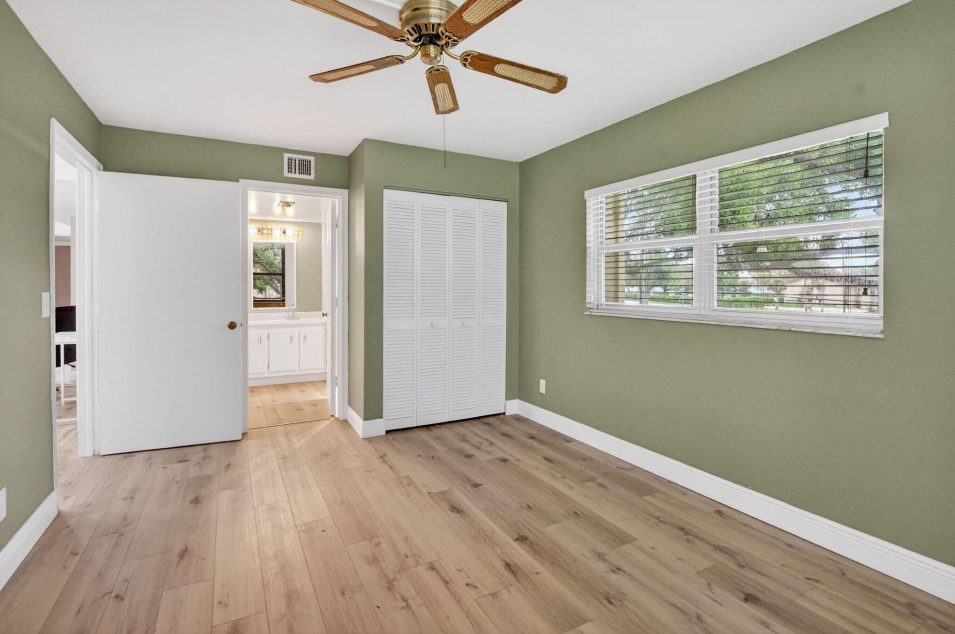 23305 N Barwood Ln Lane N, Unit 209, Boca Raton, FL 33428 Photo