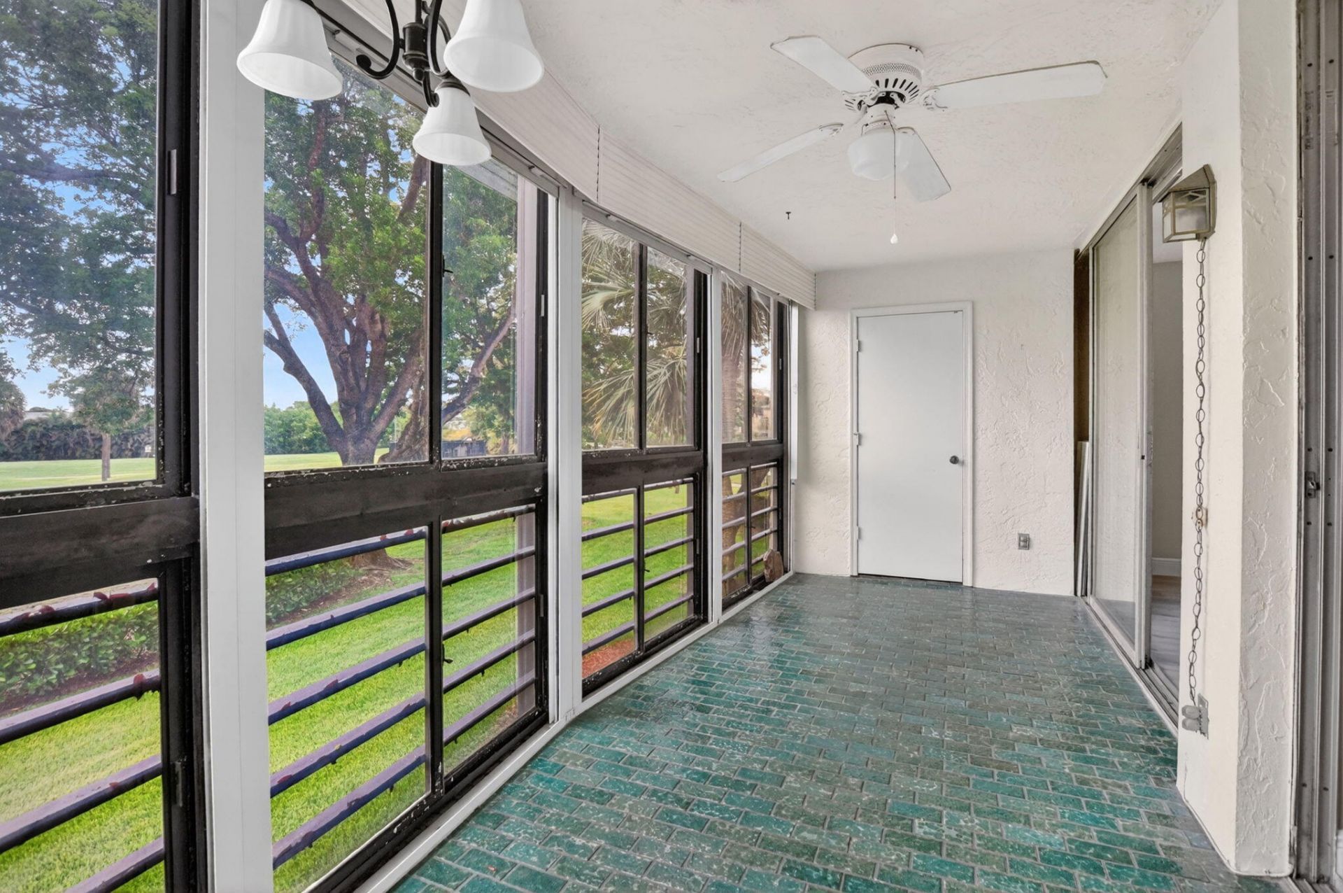 23305 N Barwood Ln Lane N, Unit 209, Boca Raton, FL 33428 Photo
