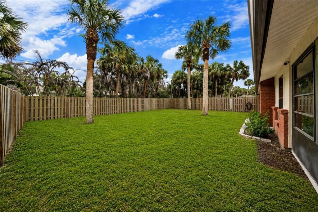 350 Breakwater Terrace, Sebastian, FL 32958 Photo