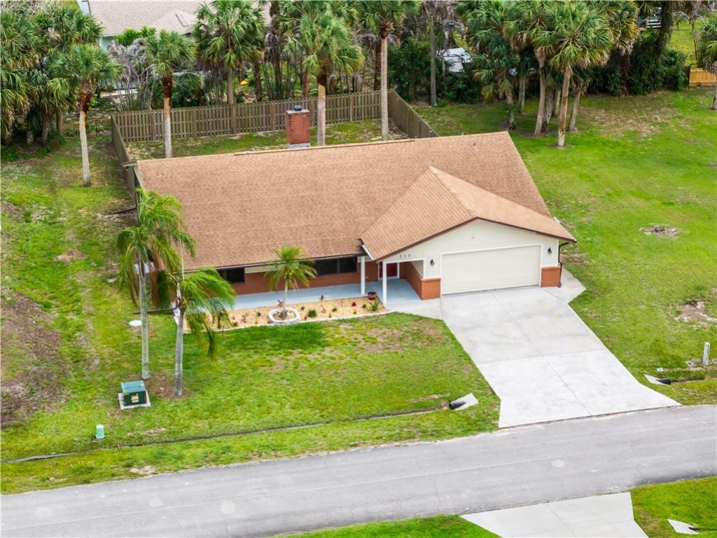 350 Breakwater Terrace, Sebastian, FL 32958 Photo