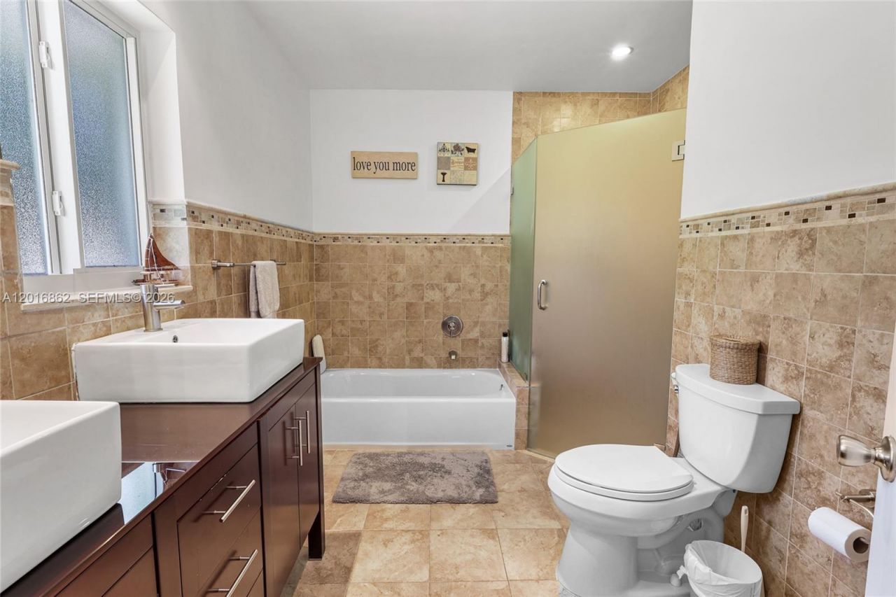 7800 SW 132nd St , Pinecrest, FL 33156 Photo