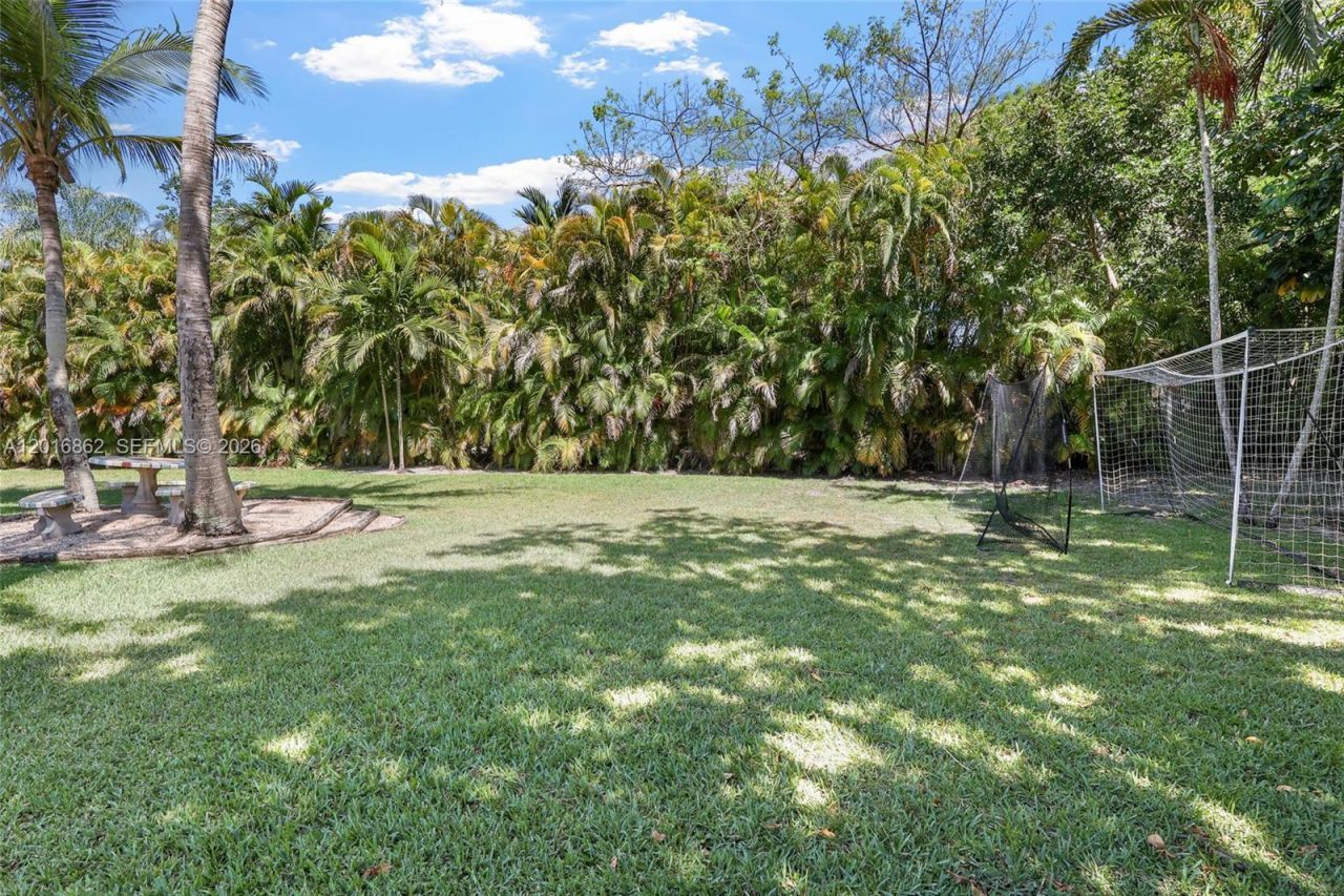 7800 SW 132nd St , Pinecrest, FL 33156 Photo