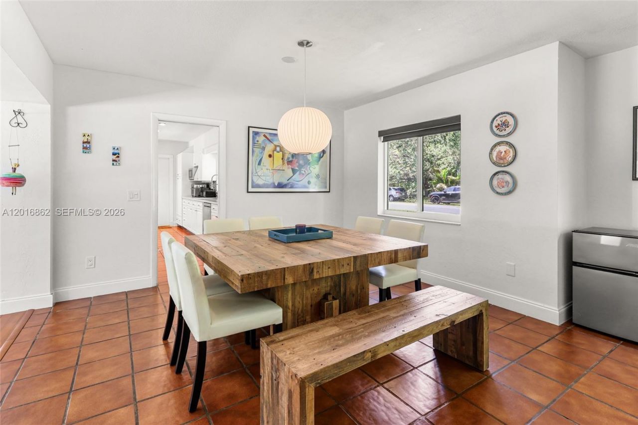 7800 SW 132nd St , Pinecrest, FL 33156 Photo