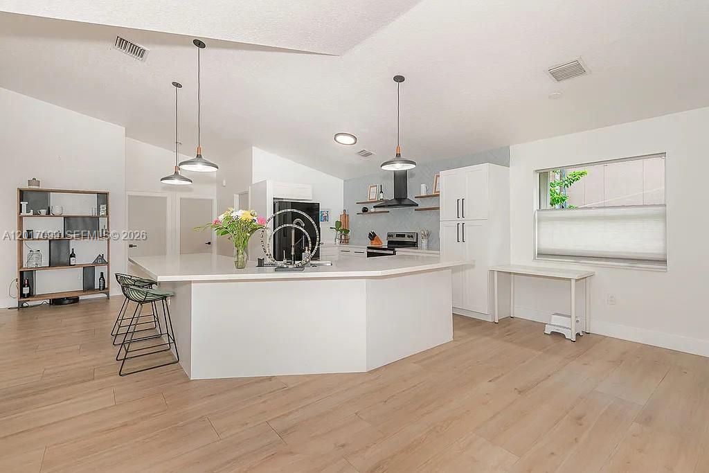 19871 SW 3rd Pl , Pembroke Pines, FL 33029 Photo