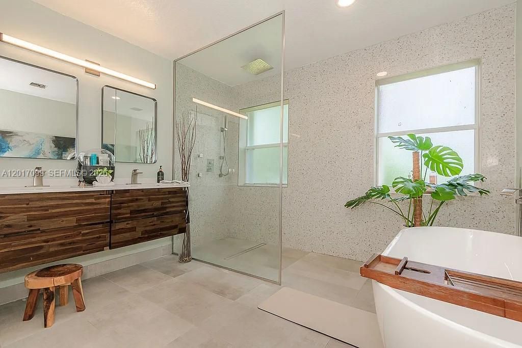 19871 SW 3rd Pl , Pembroke Pines, FL 33029 Photo