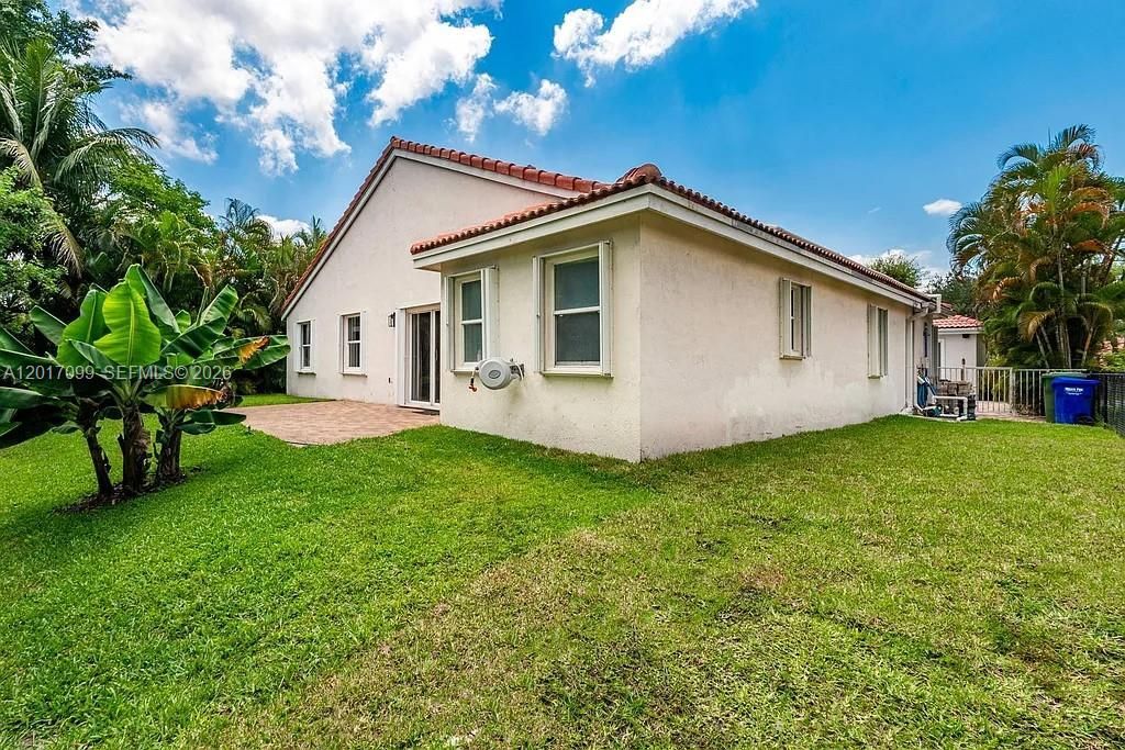 19871 SW 3rd Pl , Pembroke Pines, FL 33029 Photo