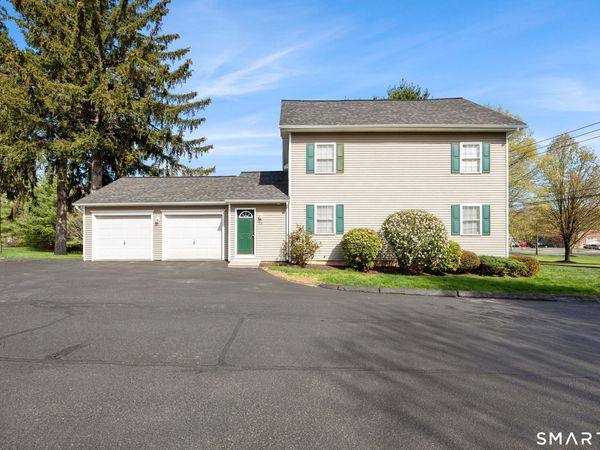 127 Burritt, Unit 14, Southington, CT 06479