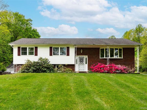 323 Freetown Highway, Wallkill, NY 12589