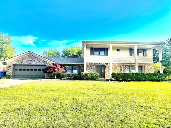8733 Whirlaway Lane, Newburgh, IN 47630