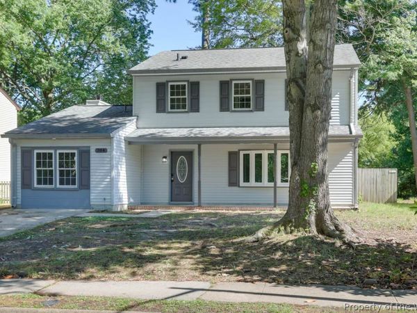 704 Pilot House Drive , Newport News, VA 23606