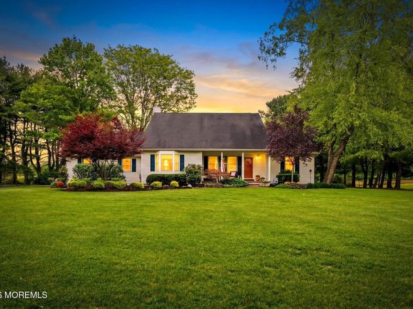 134 Schoolhouse Road, Wrightstown, NJ 08562