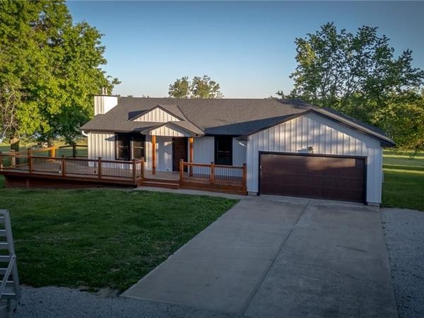 600 S Hickory Street, Bates City, MO 64011