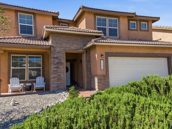 7100 Fairbanks Drive NE, Rio Rancho, NM 87144