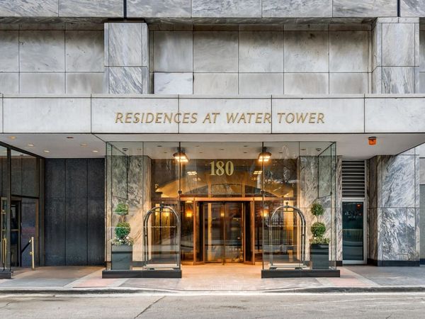 180 E Pearson Street, Unit 5601, Chicago, IL 60611