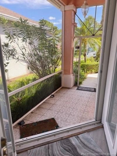 581 NW Montevina Drive, Port Saint Lucie, FL 34986 Photo