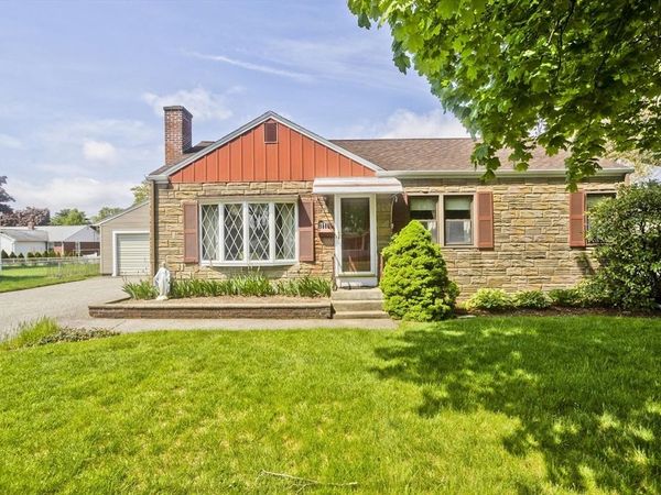 111 Woodcrest Circle, Chicopee, MA 01020