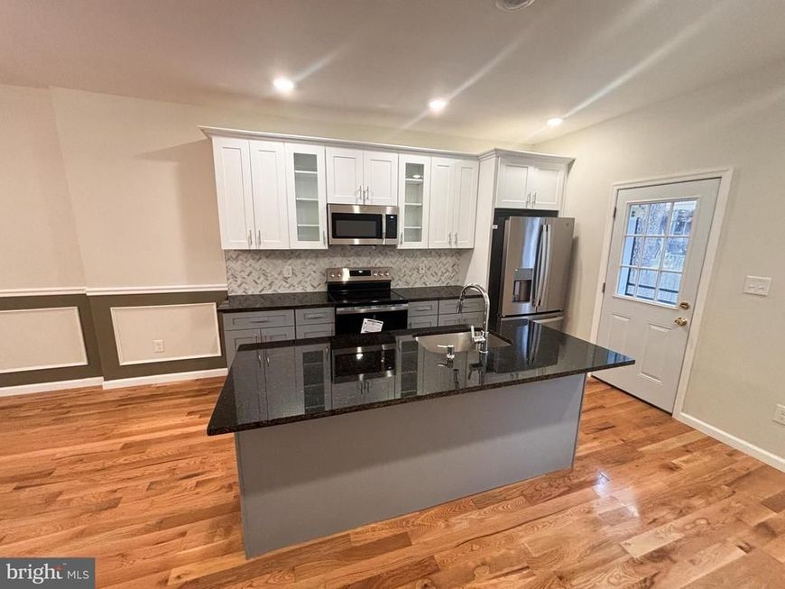6723 N Carlisle Street, Philadelphia, PA 19126 Main Photo