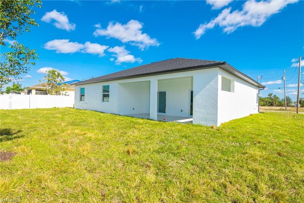 1515 Nelson Rd N, Cape Coral, FL 33993 Photo
