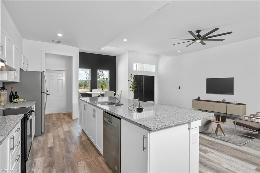1515 Nelson Rd N, Cape Coral, FL 33993 Photo